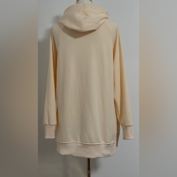 Cozy Yellow Fleece Hoodie with Front Pocket and Side Vents Size Medium - Picture 3 of 12